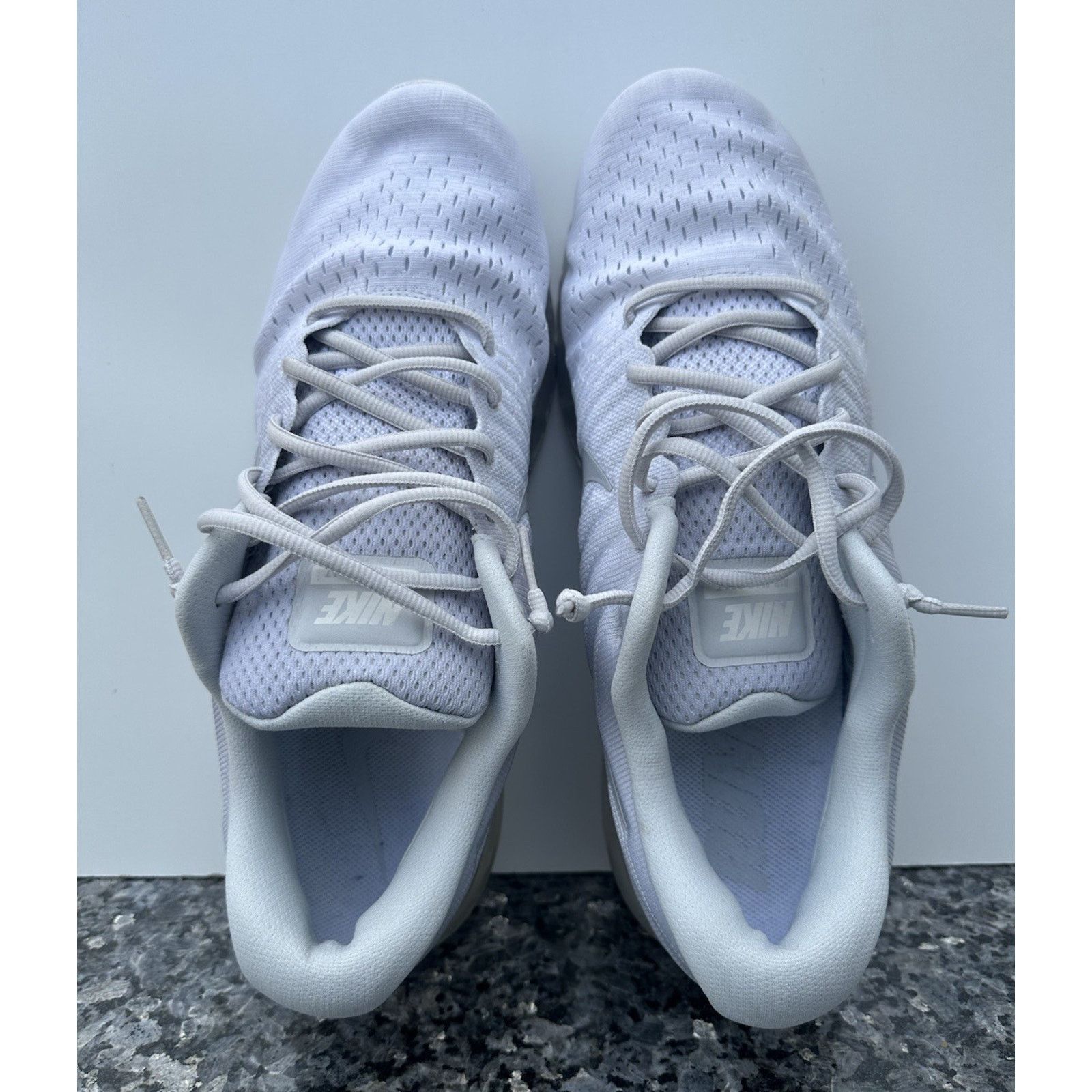 Nike Nike Air Max 2017 Pure Platinum Gray Running Shoes Mens Sz15 Size US 15 / EU 48 - 3 Thumbnail