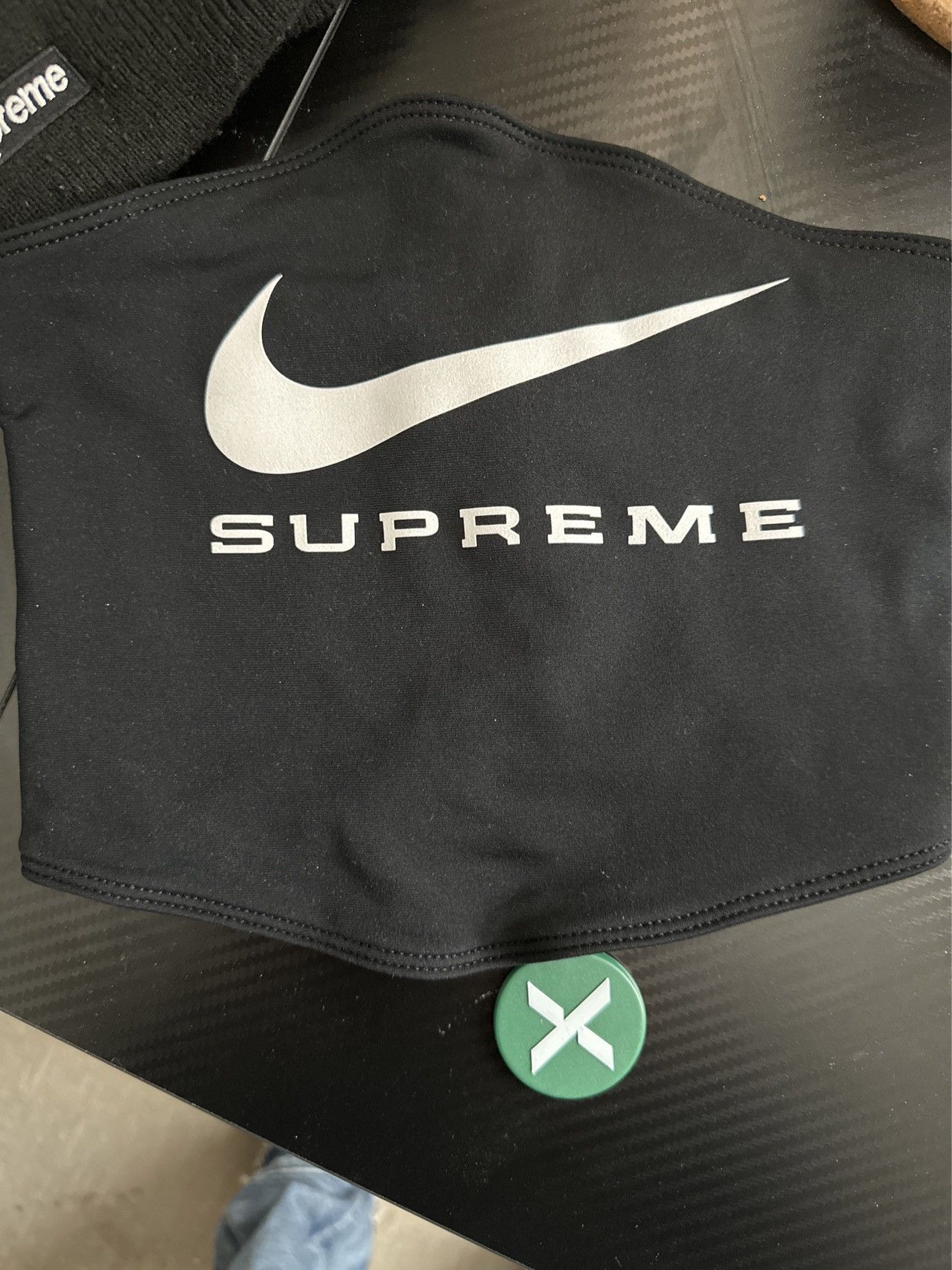 Supreme Nike Neck Warmer | Grailed