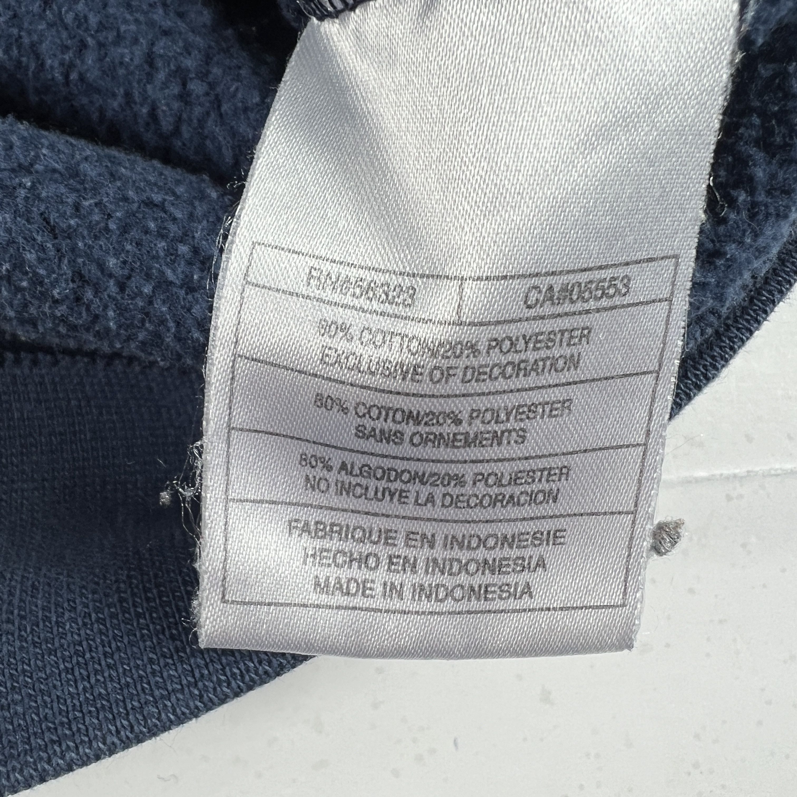 Nike Y2K Nike Sweatshirt Blue Faded Contrast Logo Crewneck Size US L / EU 52-54 / 3 - 9 Thumbnail