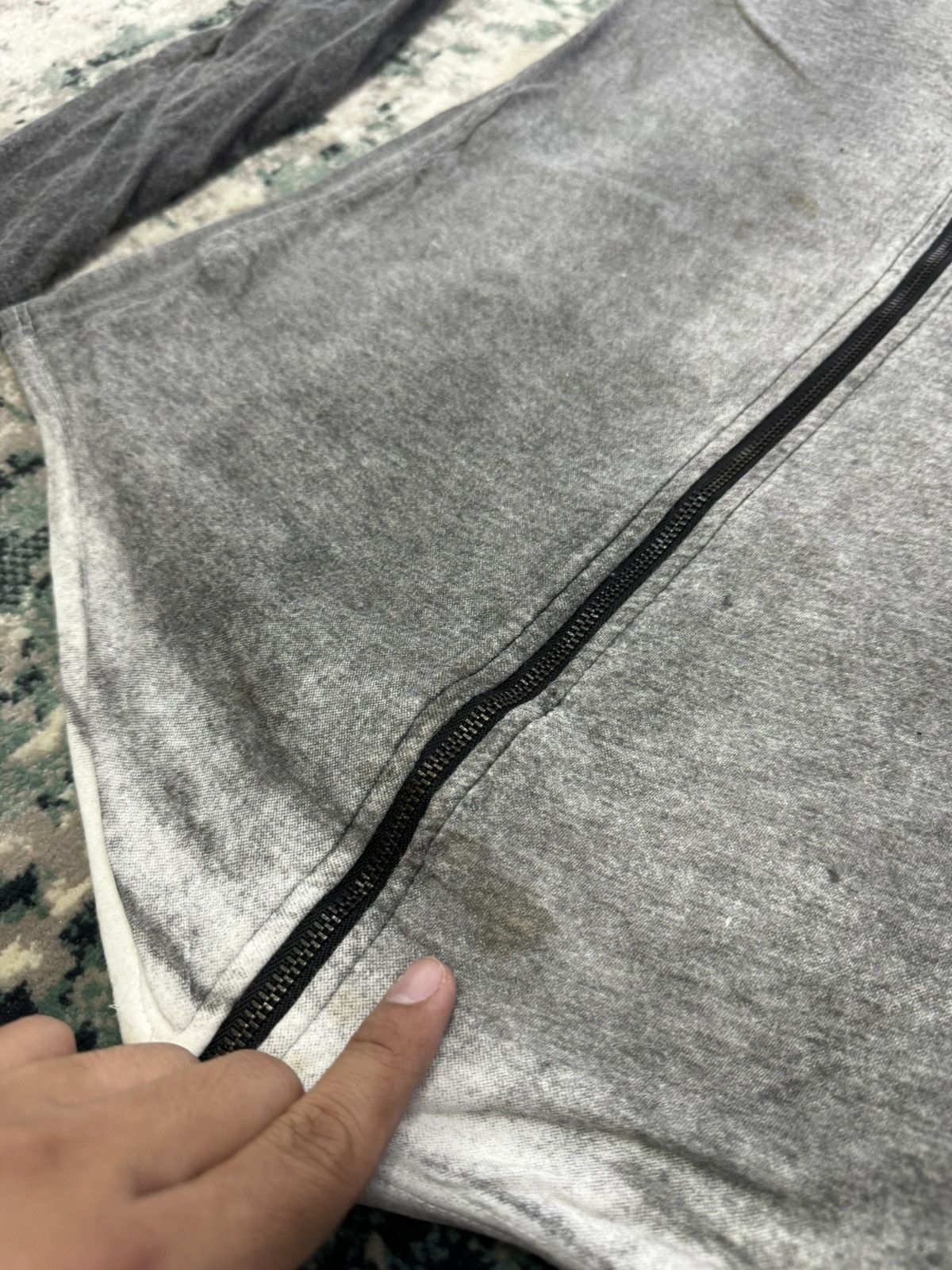 Helmut Lang HELMUT LANG SQUEE-GEE PRINT LIGHT WEIGHT HOODIE ZIPPER Size US XS / EU 42 / 0 - 11 Thumbnail