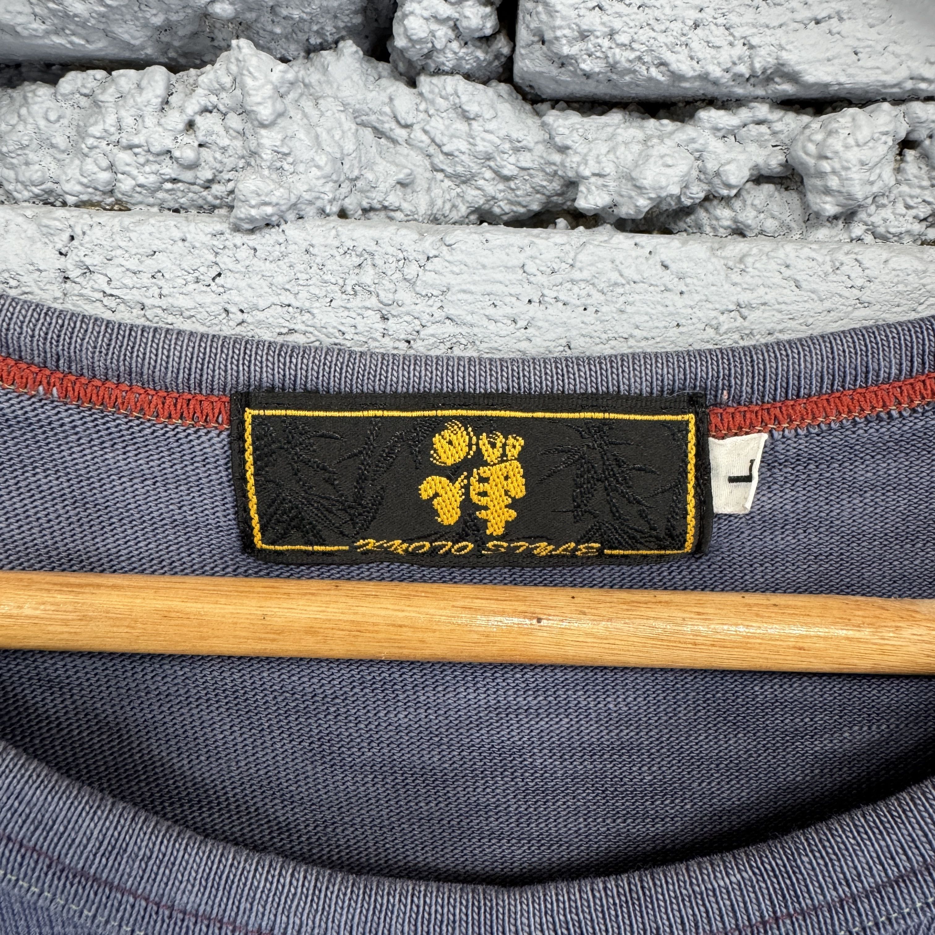 Japanese Brand Rare Vintage Sunfaded Japanese Sukajan Dragon Graphic Tshirt Size US L / EU 52-54 / 3 - 4 Thumbnail