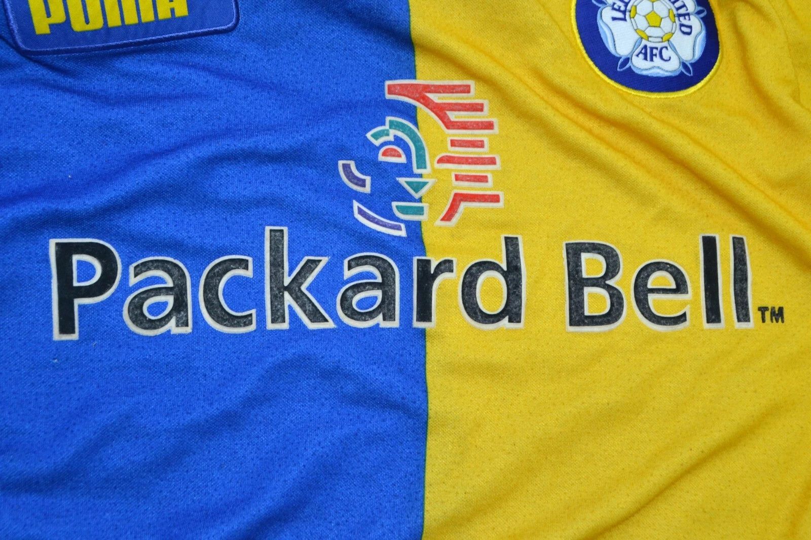 Puma LEEDS UNITED 1998/1999 AWAY FOOTBALL SHIRT PUMA SIZE XL Size US XL / EU 56 / 4 - 3 Thumbnail