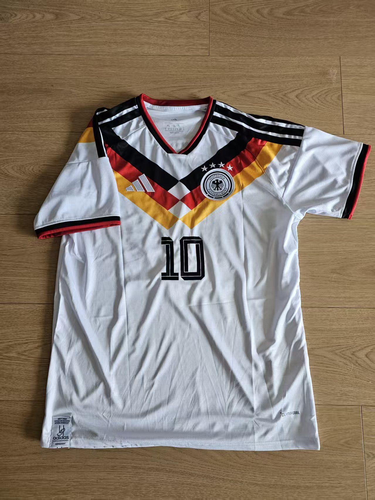 Other 10 Jamal Musiala Jersey 2026 Germany World Cup Home L Size US L / EU 52-54 / 3 - 2 Thumbnail