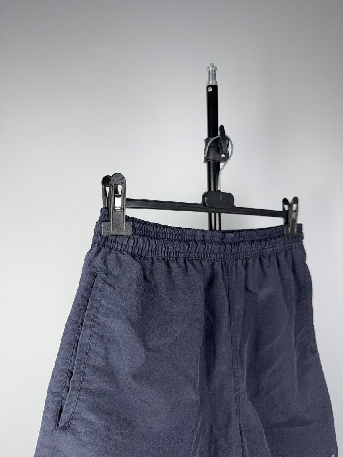Puma Vintage 90s Retro Puma Navy Athletic Shorts S Mesh Lined Size US 30 / EU 46 - 4 Thumbnail