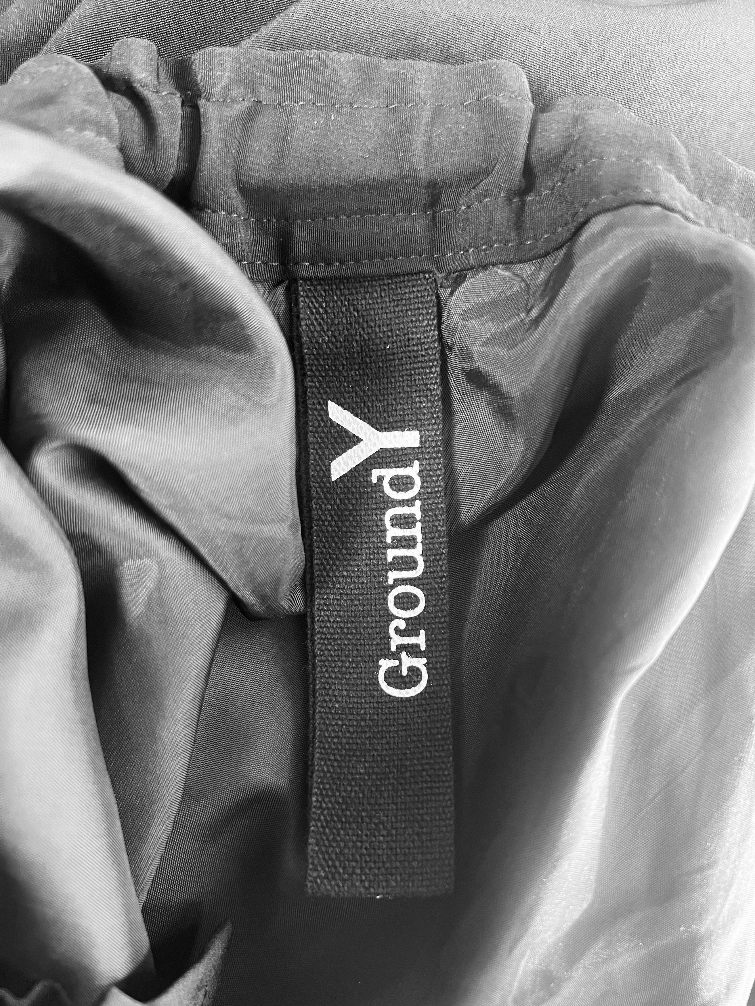 Yohji Yamamoto Yohji Yamamoto Ground Y - DE CHINE RIGHT SIDE GATHER SKIRT Size US 32 / EU 48 - 10 Thumbnail