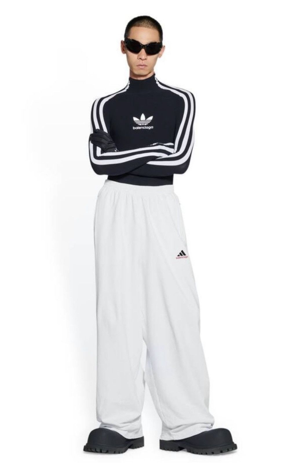 Adidas × Balenciaga Baggy Sweatpants Size US 28 / EU 44 - 4 Thumbnail