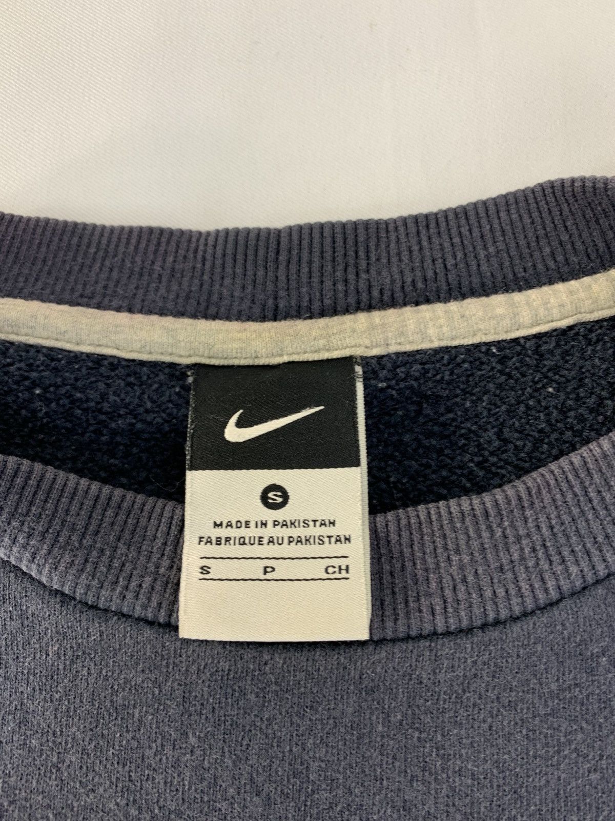 Nike 90s Nike Swoosh Crewneck Pullover Style Embroidery Logo Size US S / EU 44-46 / 1 - 5 Thumbnail