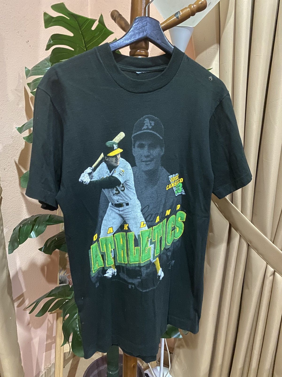 MLB × Salem Sportswear Vintage 1991 José Canseco Oakland Athletics T-Shirt – Salem Size US S / EU 44-46 / 1 - 3 Thumbnail