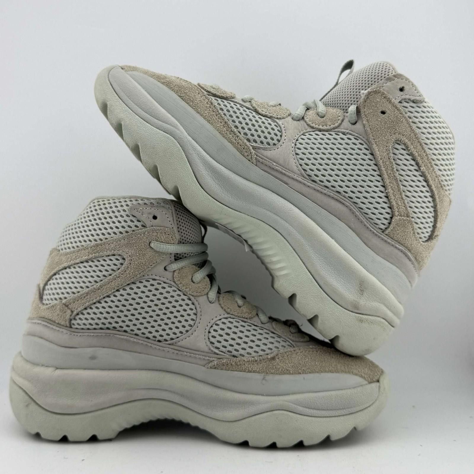 Adidas Adidas Yeezy Desert Boot Salt US 5.5 Used No Box Size US 5.5 / EU 38 - 7 Thumbnail