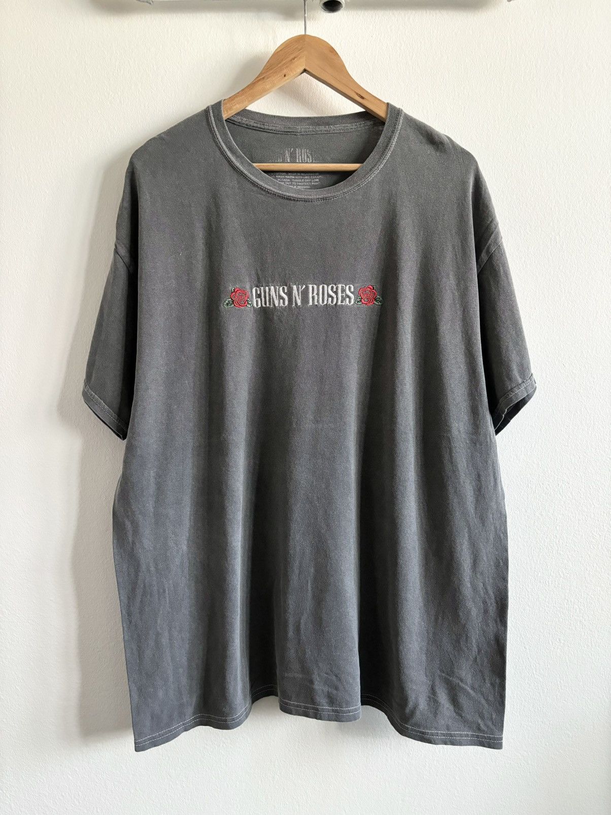 Band Tees Vintage GUNS N’ ROSES T-Shirt Size US L / EU 52-54 / 3 - 1 Thumbnail