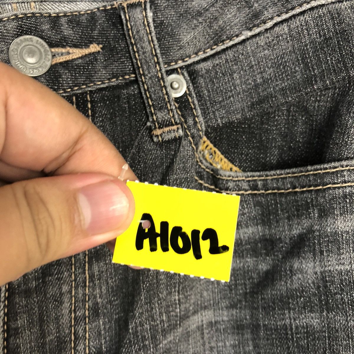 Japanese Brand Uniqlo japan Black ripped Distressed Denim Pants #A1012 Size US 28 / EU 44 - 13 Thumbnail