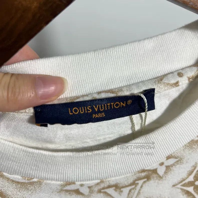 Louis Vuitton Louis Vuitton Milk tea full print short sleeve Size US M / EU 48-50 / 2 - 3 Thumbnail