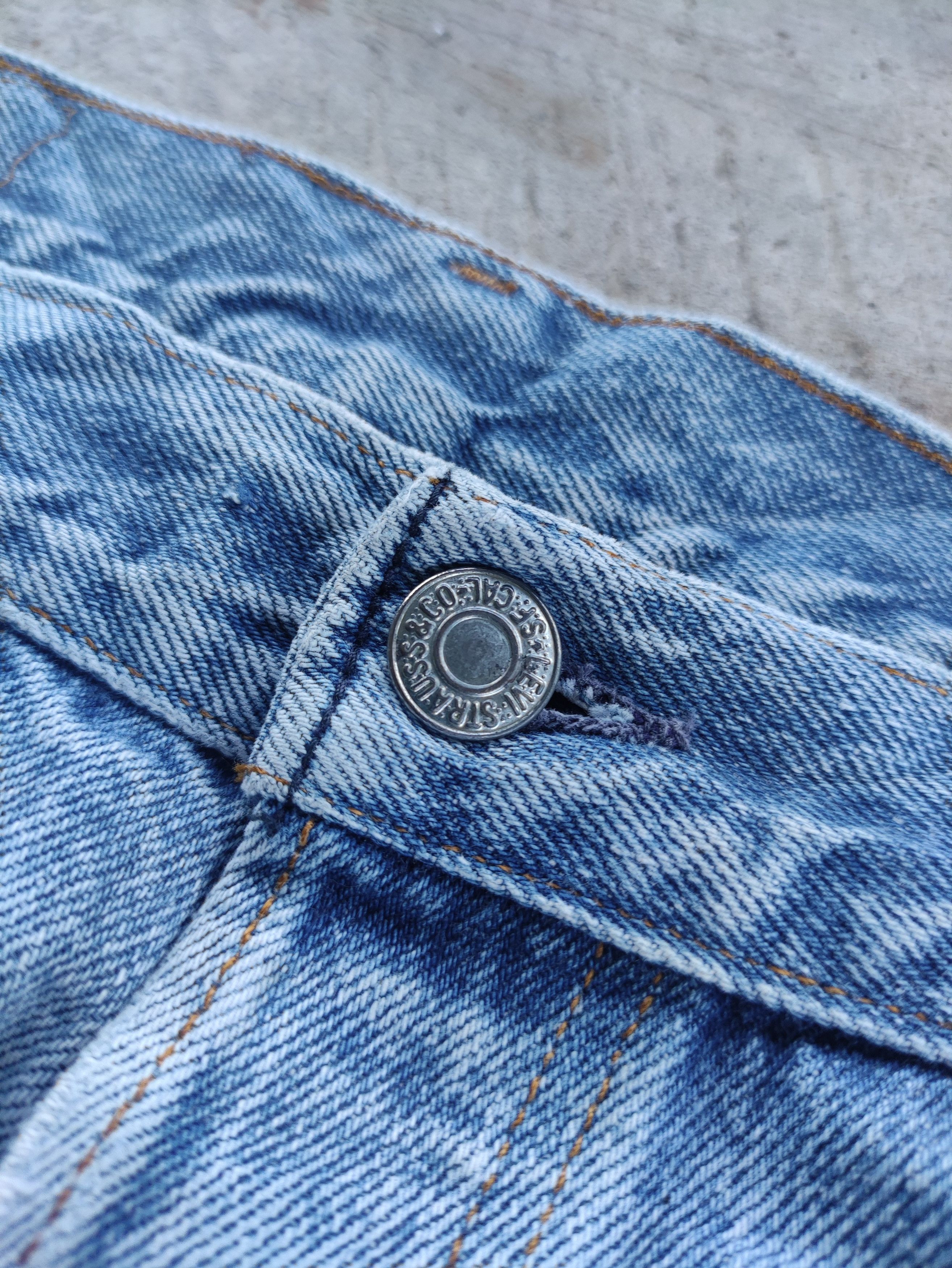 Levi's Vintage Levis Button Jean Distressed Faded Denim Size US 37 - 5 Thumbnail