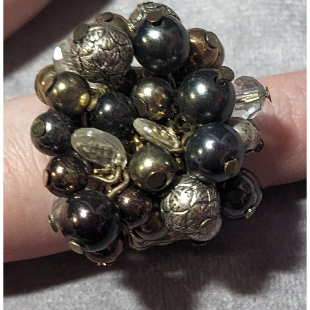 Other Chunky Metallic Beaded Cluster Stretch Ring Size 8 Size ONE SIZE - 12 Thumbnail