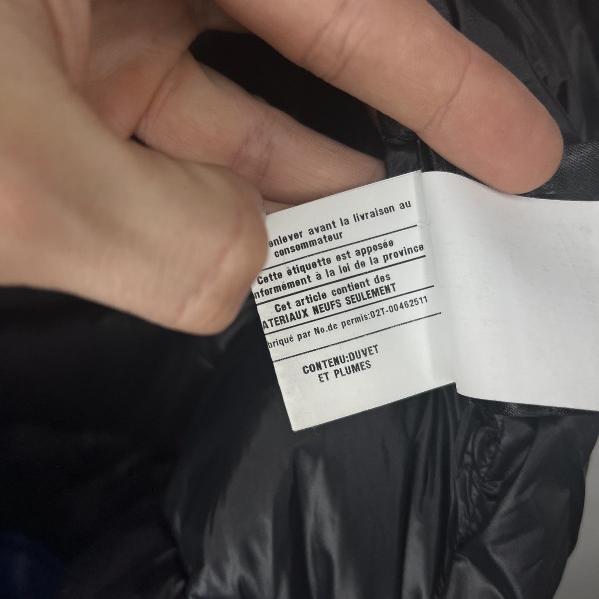 Prada Rare Prada Moto Nylon Plain Logo Down Jacket Puffer (SGB608) Size US L / EU 52-54 / 3 - 19 Thumbnail
