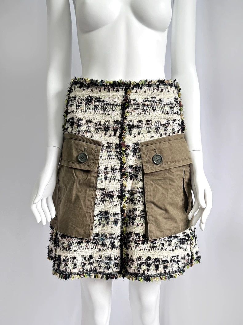 Louis Vuitton Louis vuitton Medieval tweed skirt Size 35" - 1 Thumbnail