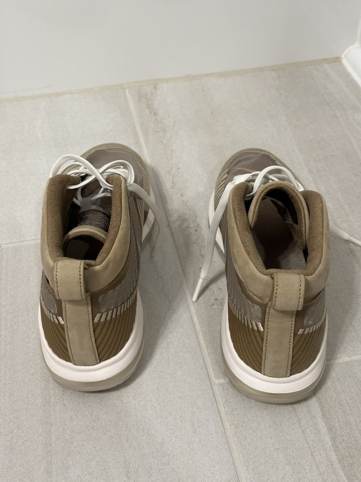 John Elliott × Nike Nike Lebron Icon Parachute Beige Size US 8.5 / EU 41-42 - 5 Thumbnail