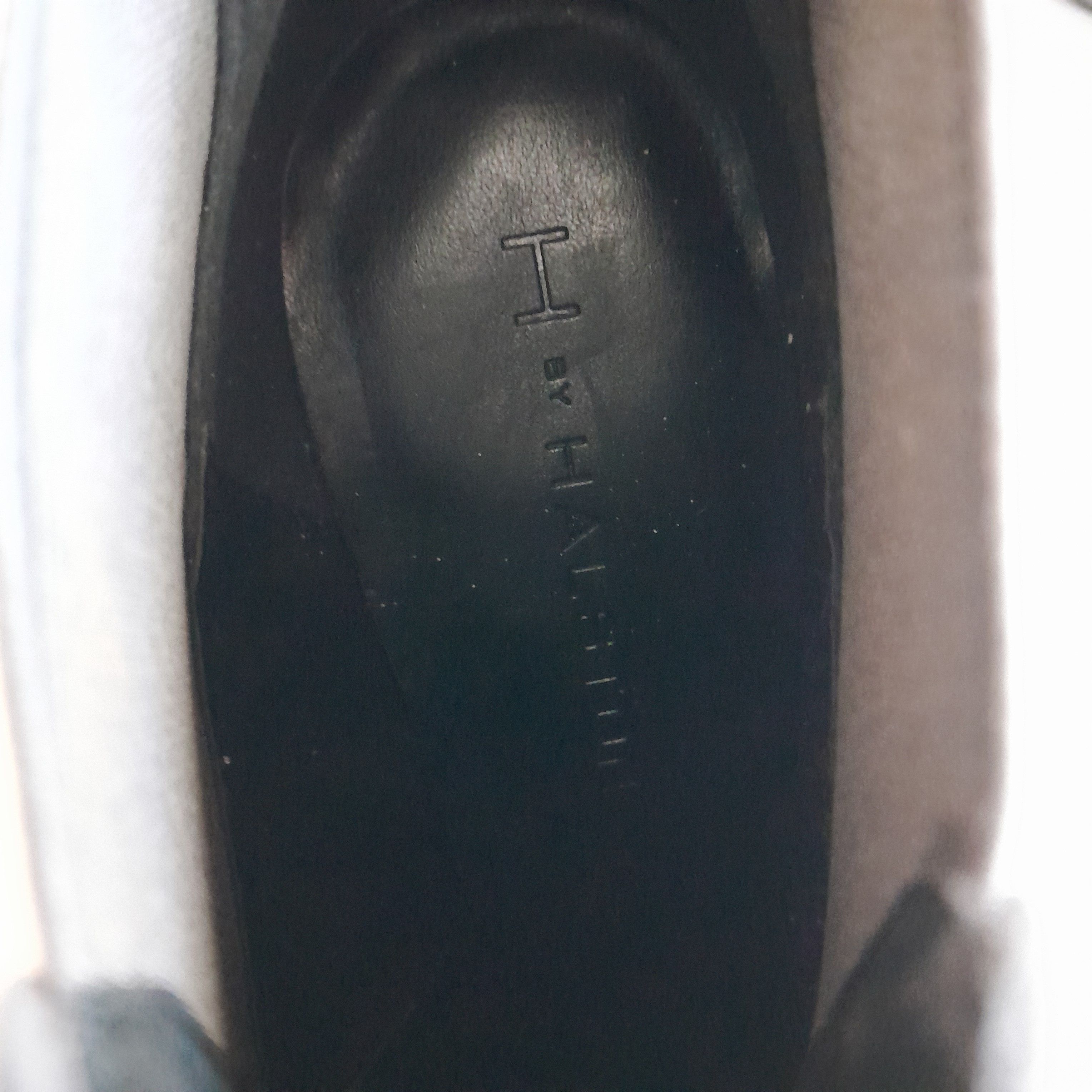 Other H by Halston Regina Pointed Toe Pull-On Shoes Size US 5 / IT 35 - 5 Thumbnail