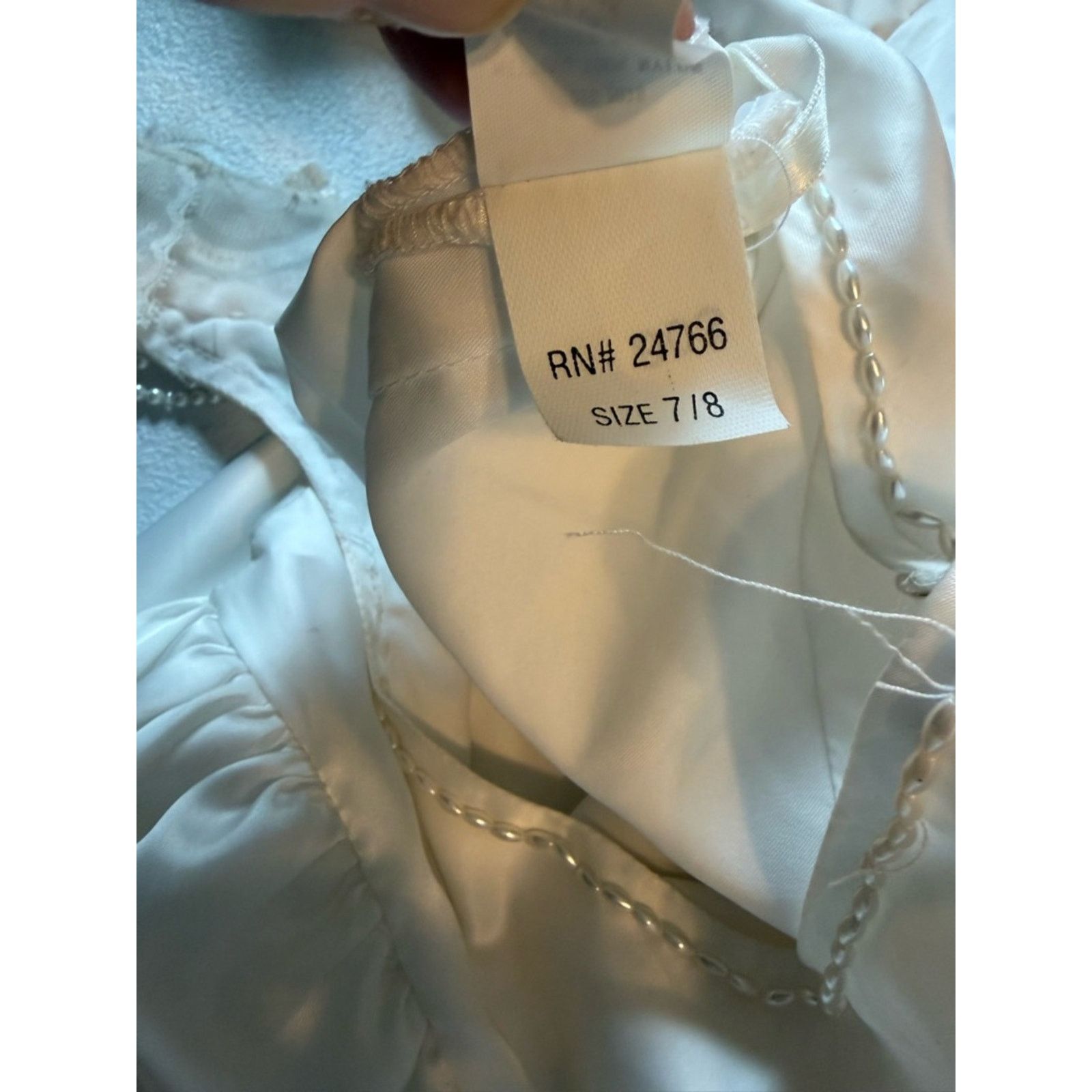 Other Beautiful Vintage 90s Alfred Angelo White Satin Wedding Gown Size L / US 10 / IT 46 - 9 Thumbnail