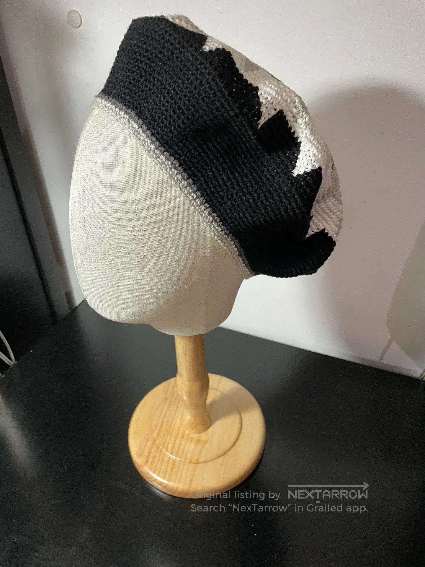 Japanese Brand Mountain Geometric Ethnic Pattern Beret. Size ONE SIZE - 4 Thumbnail