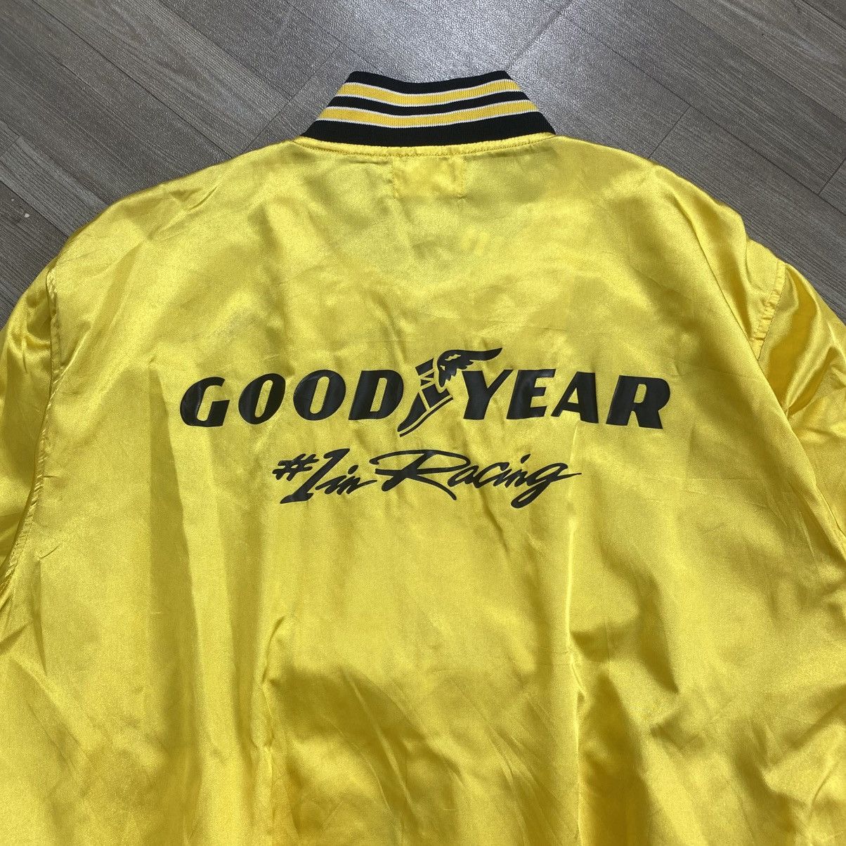 NASCAR Vintage Good Year F1 Racing Team Windbraker Jacket Size US M / EU 48-50 / 2 - 2 Thumbnail