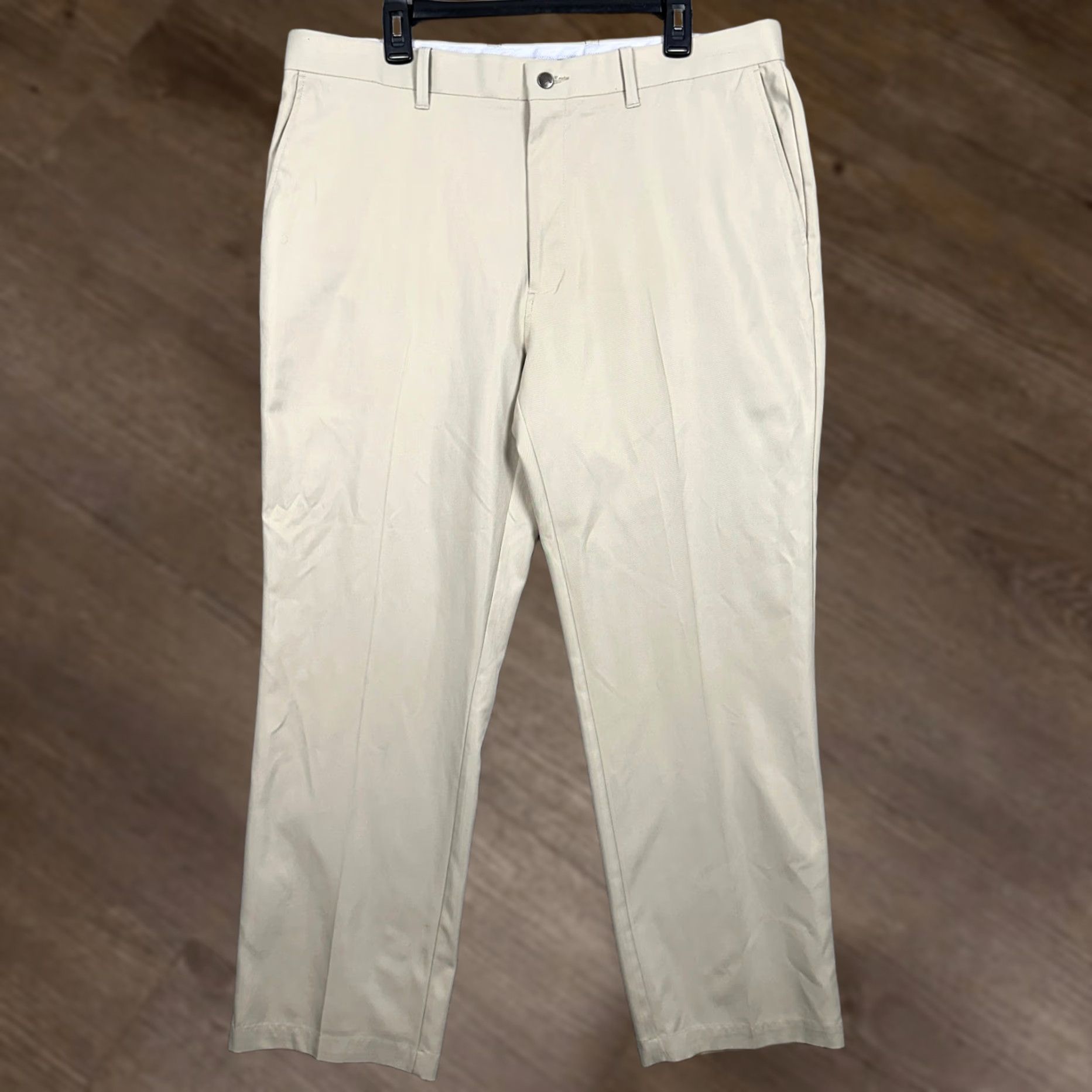 Callaway Callaway Pants Mens 38X30 Tan Flat Front Straight Pocket Casual Golf Chino Size US 38 / EU 54 - 1 Thumbnail