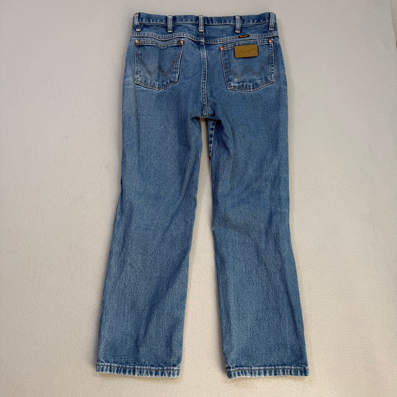 Wrangler Wrangler Slim Fit Cowboy Cut Jeans 33x30 Blue Faded 936PWD Size US 33 - 7 Thumbnail