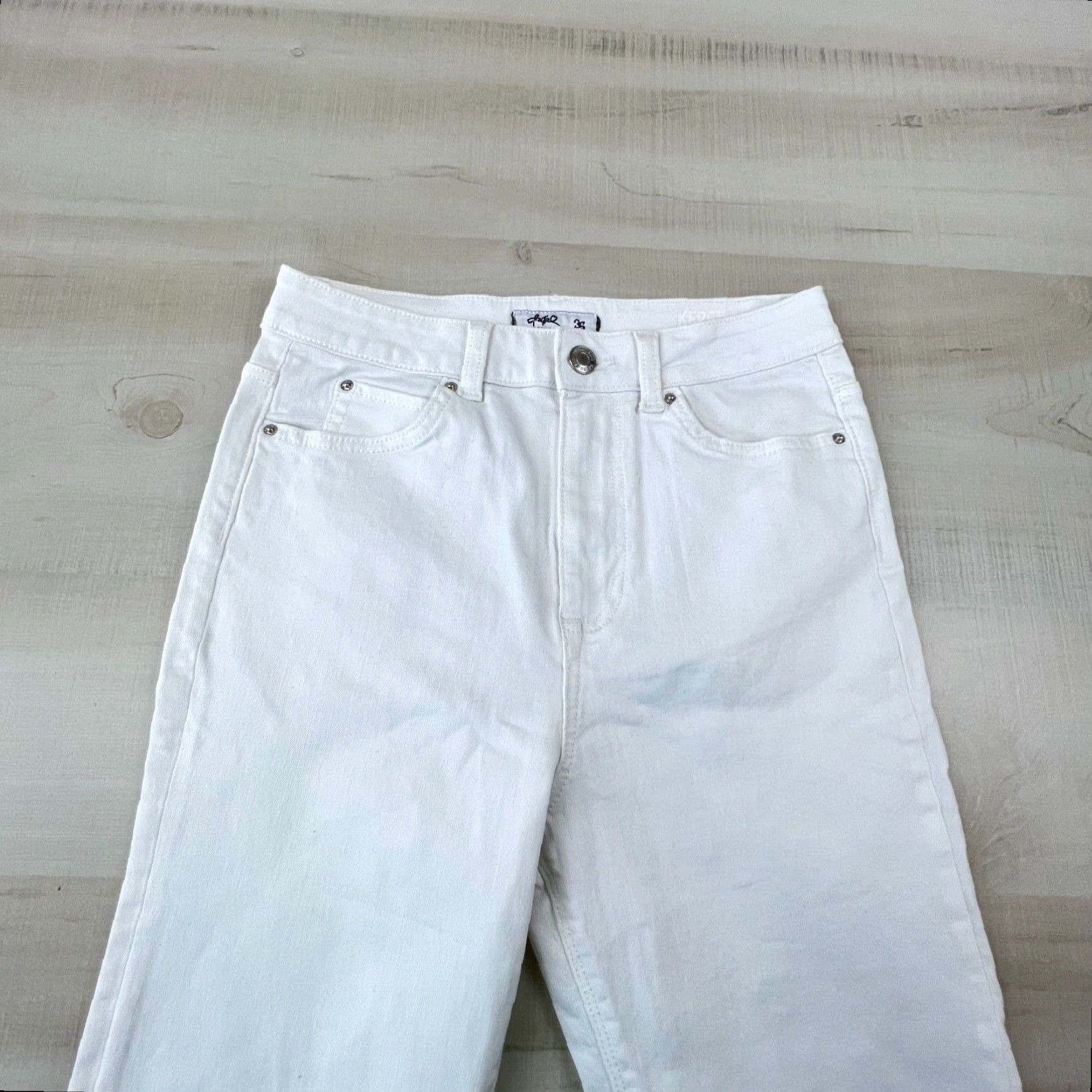 Vintage Castro Womens Skinny Jeans 26" Waist High Waist White Denim Size 26" / US 2 / IT 38 - 2 Thumbnail