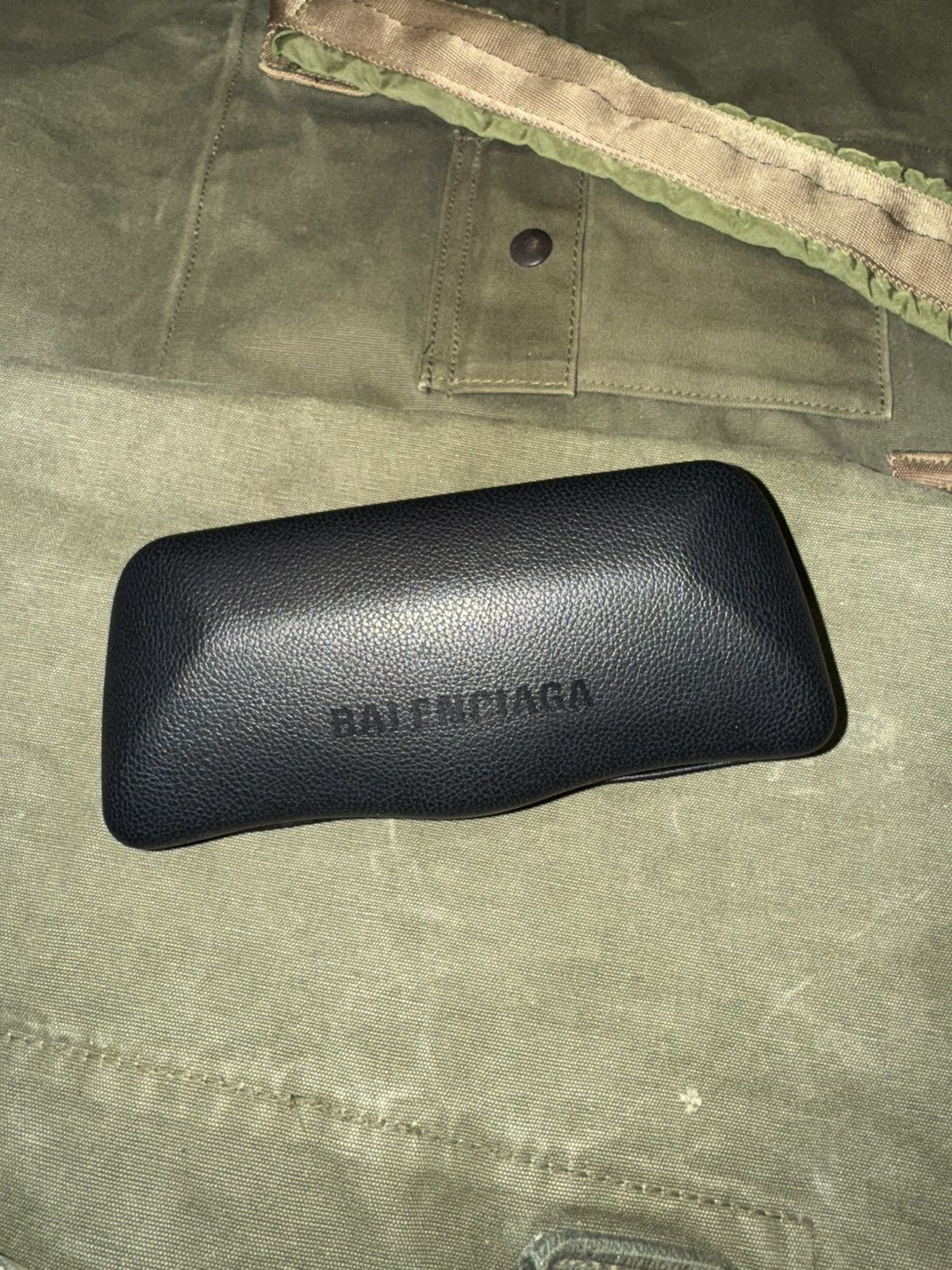 Balenciaga Balenciaga Butterfly Wellington style Sunglasses Size ONE SIZE - 2 Thumbnail