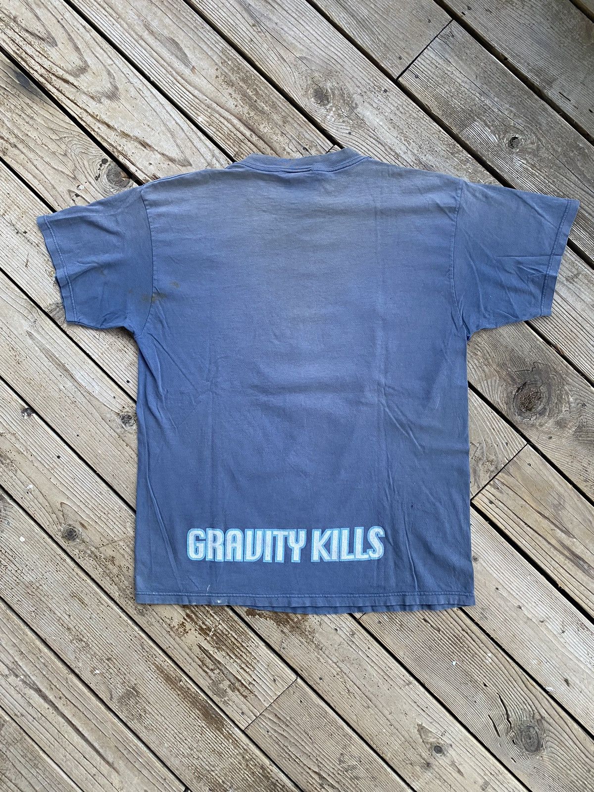 Giant Vintage Gravity Kills Rock Band Alien Faded Tee Size US L / EU 52-54 / 3 - 2 Thumbnail