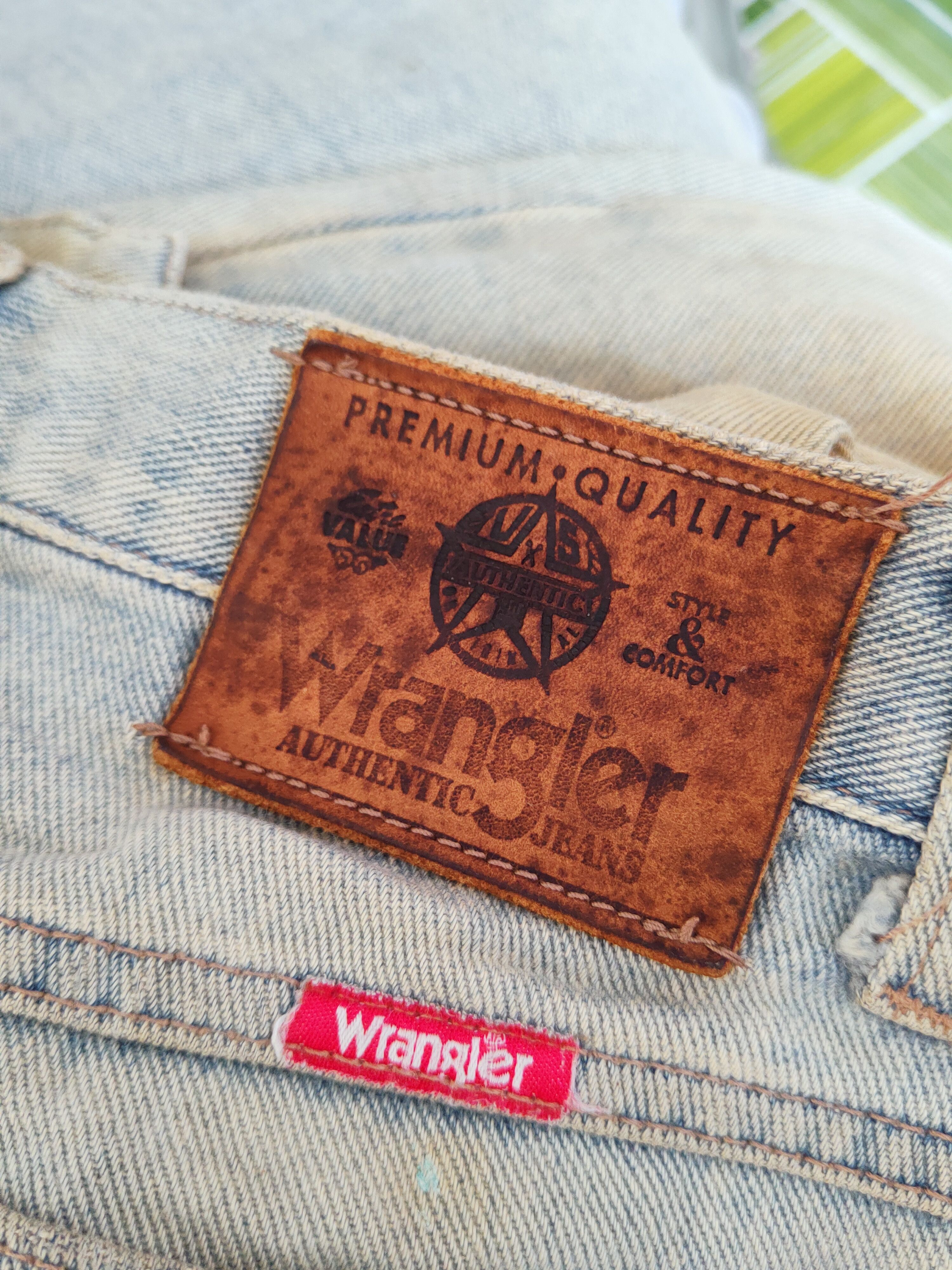 Vintage Wrangler vintage Blue Faded Distressed Ripped Jeans #S2773 Size US 28 / EU 44 - 13 Thumbnail