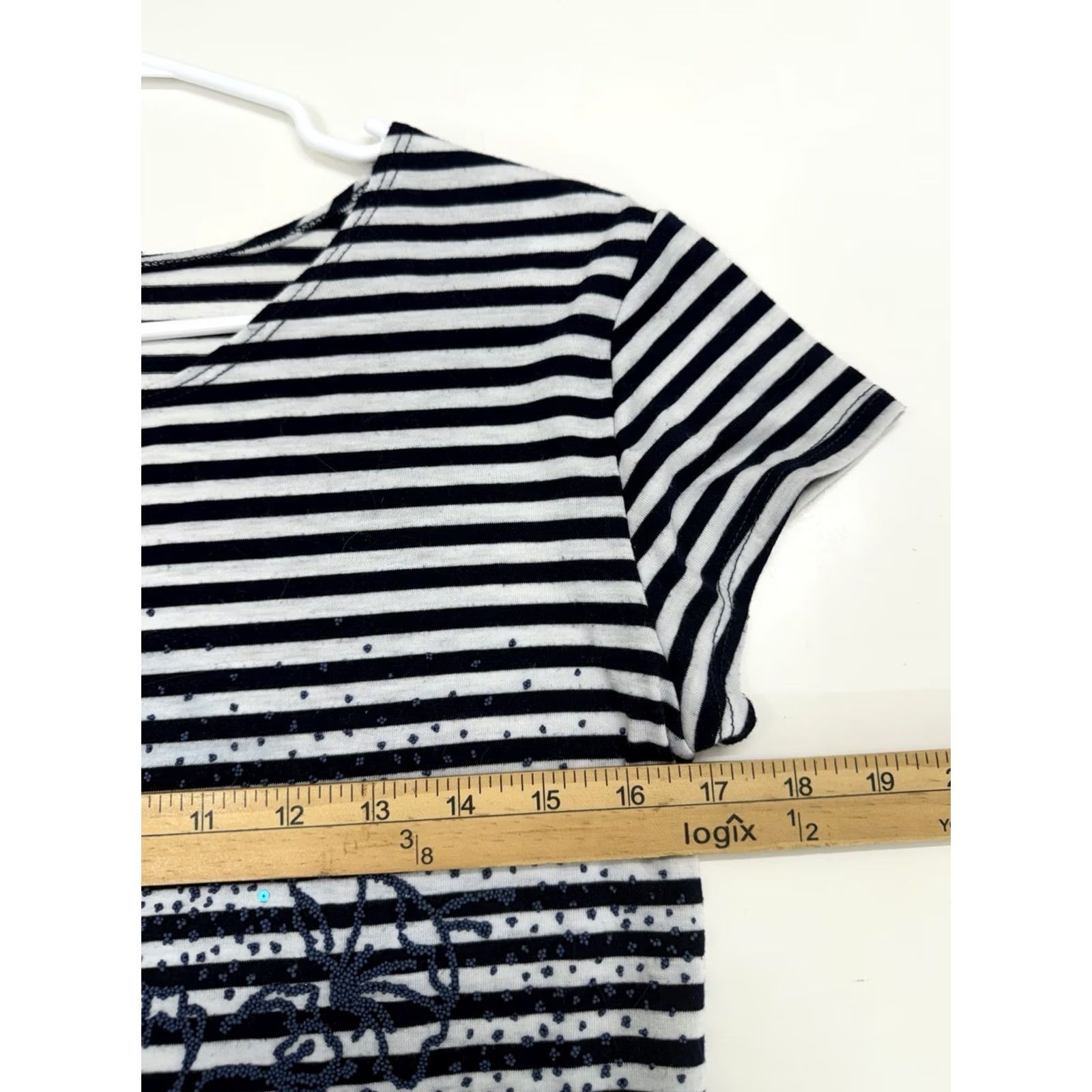 Vintage Item Specifications: Sleeve Length: Short Size M / US 6-8 / IT 42-44 - 7 Thumbnail