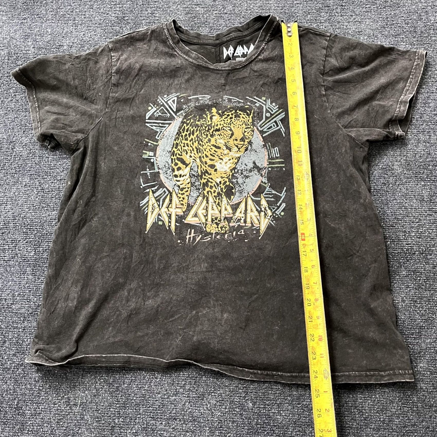Vintage Def Leppard Hysteria Shirt Mens XL Black Leopard Band Rock Graphic Tee T-Shirt Size US XL / EU 56 / 4 - 5 Thumbnail