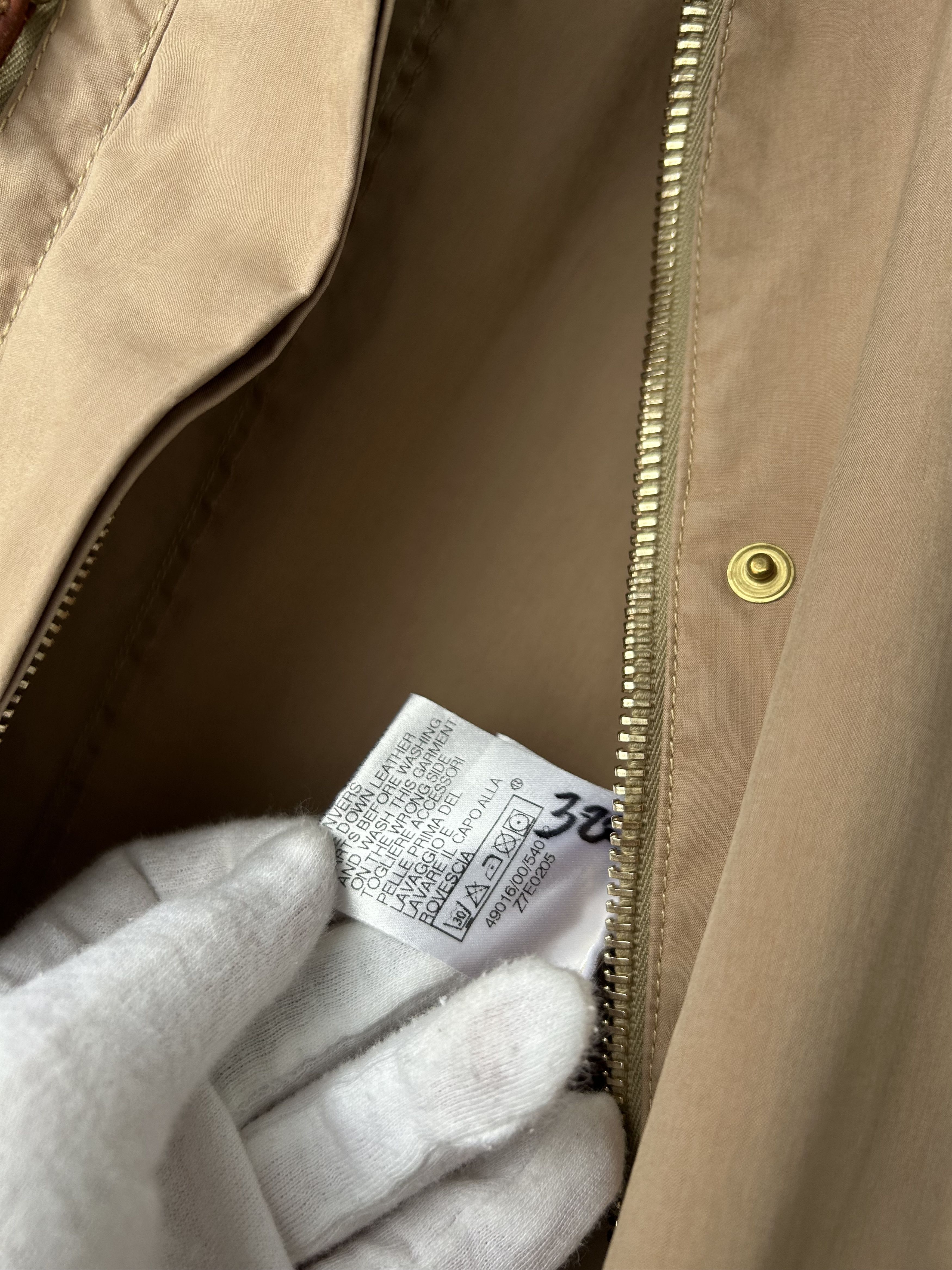 Moncler Moncler Beige Lightweight Coat / Trench Size M / US 6-8 / IT 42-44 - 13 Thumbnail