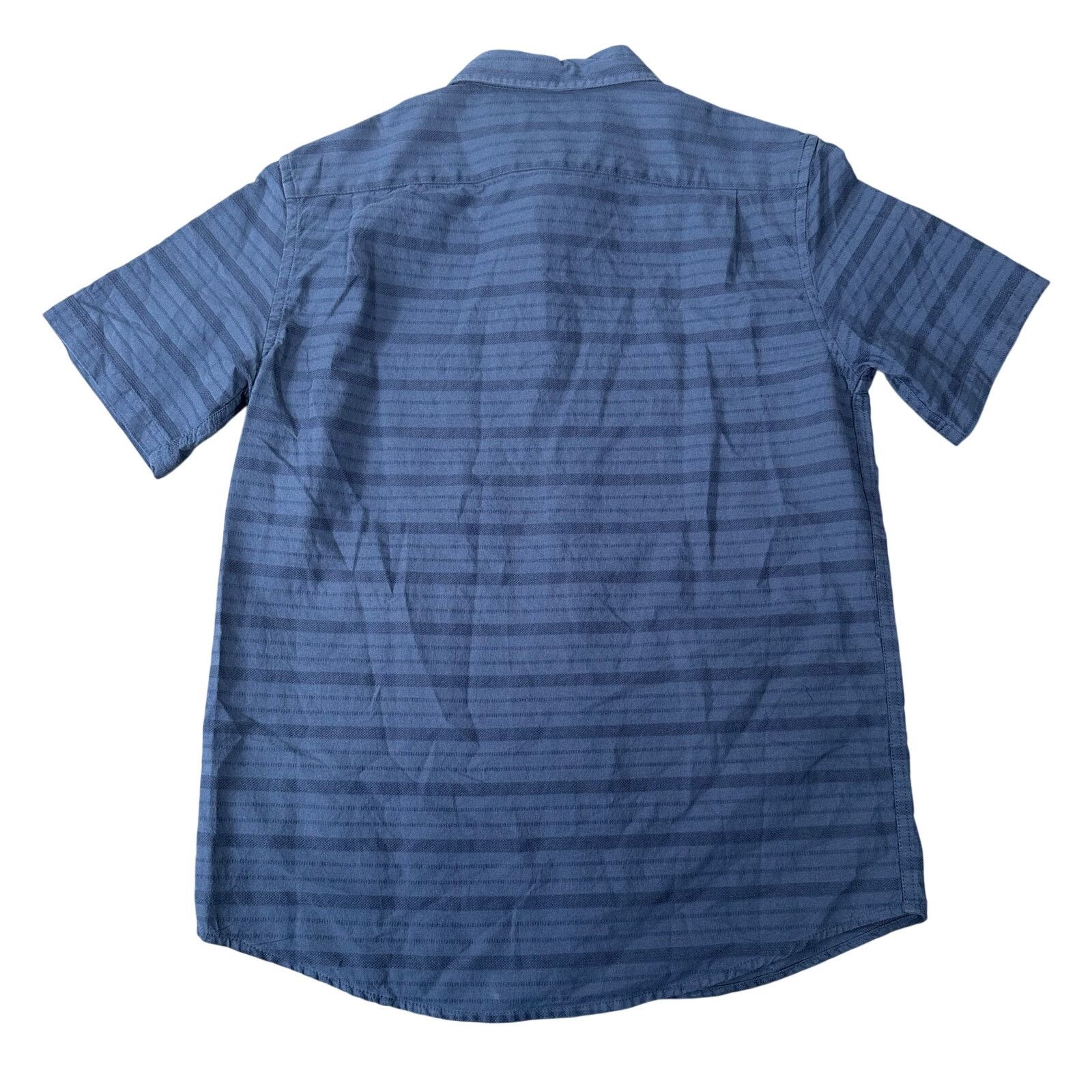 Old Navy Old Navy Men's Everyday Short-Sleeve Shirt Size M Size US M / EU 48-50 / 2 - 2 Thumbnail