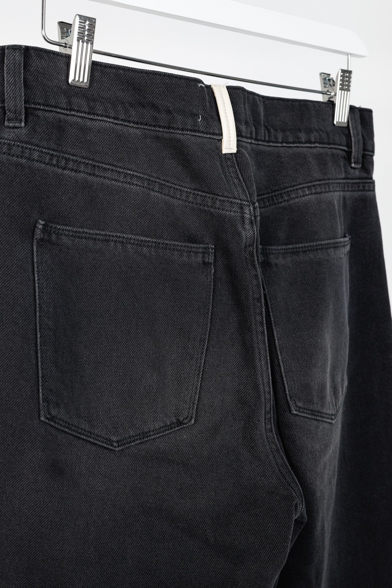 Wandler Wandler Carnation Black Straight-Leg Jeans Size 28" / US 6 / IT 42 - 7 Thumbnail