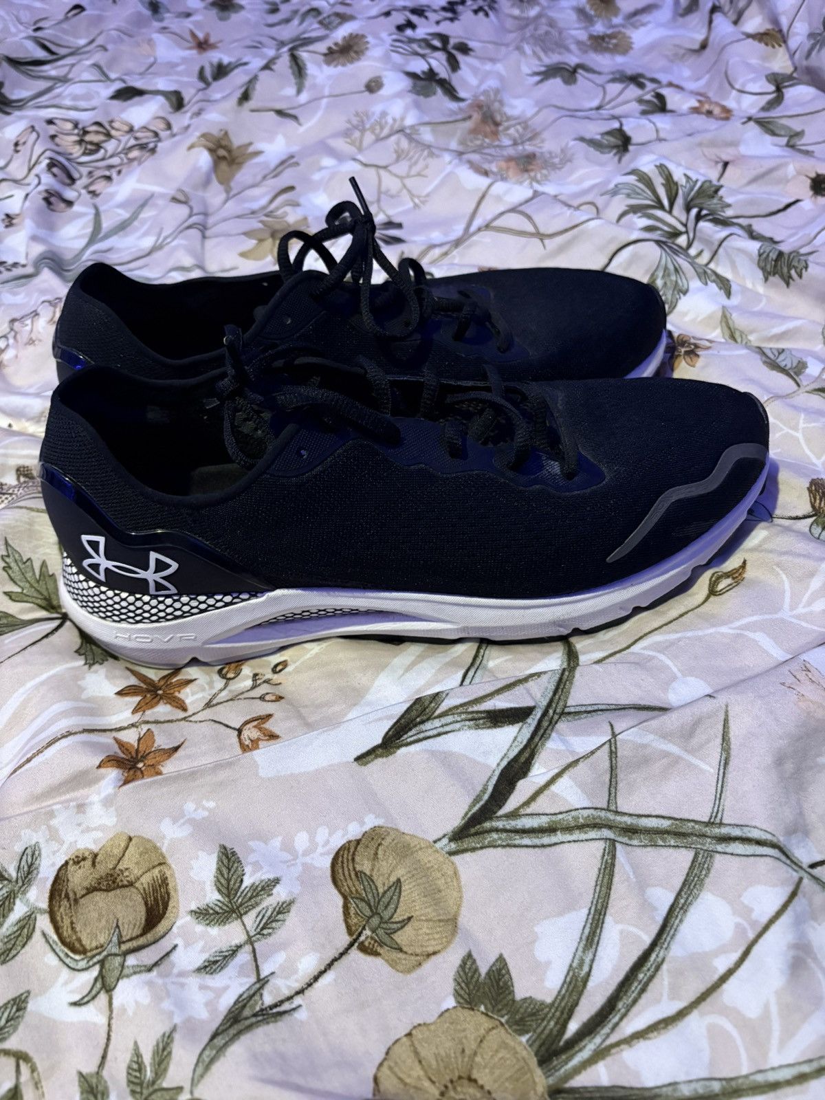 Under Armour Under Armour HOVR sonic 6 Size US 12 / EU 45 - 1 Thumbnail