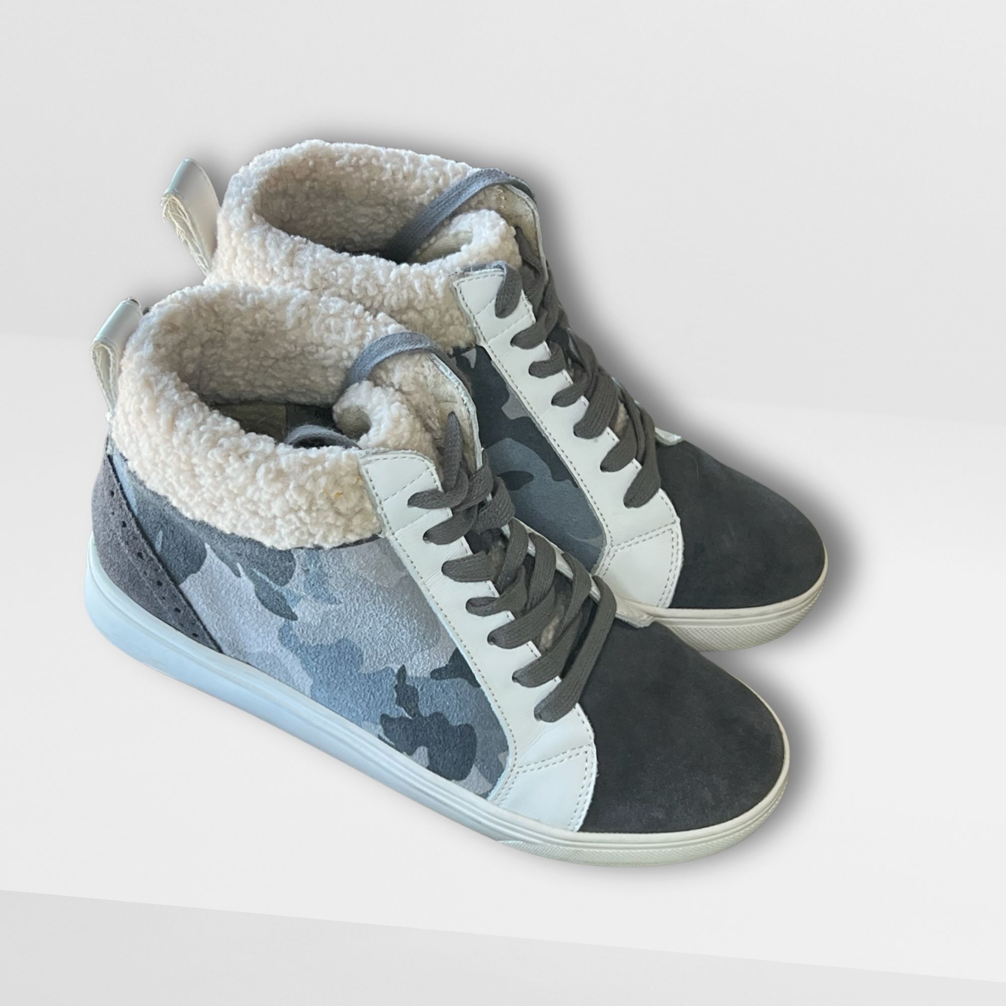 Blondo Blondo Guila Waterproof Camouflage High Top Sneakers men’s S Size US 6.5 / IT 36.5 - 2 Thumbnail