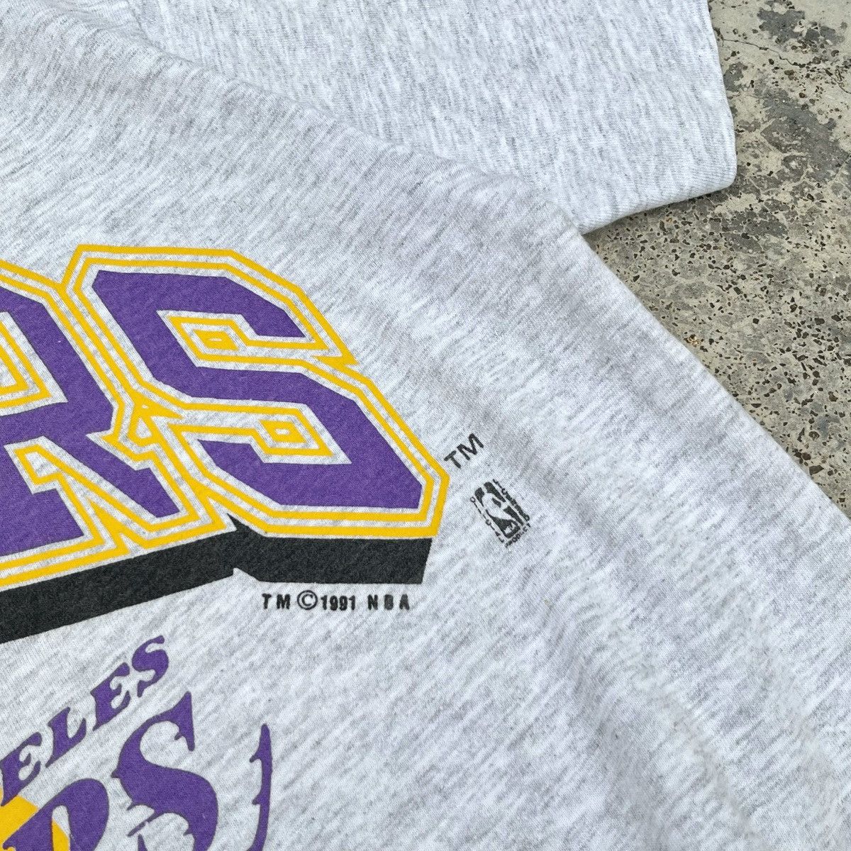 Vintage Vintage 90s Lakers NBA 1991 Kobe Bryant Made In Usa Size US M / EU 48-50 / 2 - 5 Thumbnail