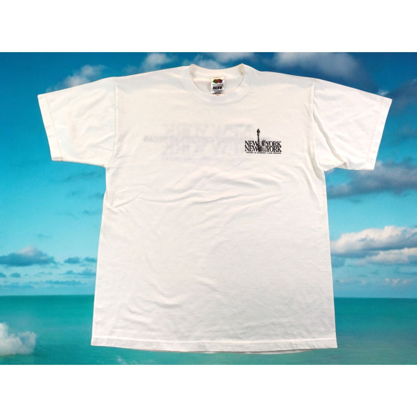 Fruit Of The Loom New York New York Hotel Casino Las Vegas Graphics T-Shirt L Size US L / EU 52-54 / 3 - 1 Thumbnail