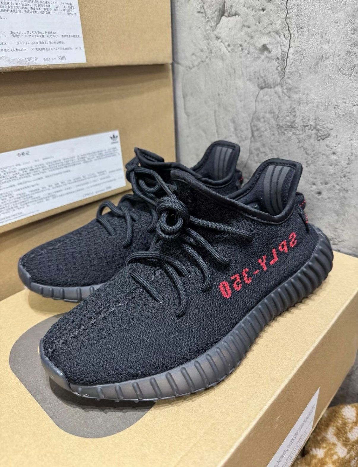 Adidas Adidas Yeezy 350 Bred, 2020 Version K37 Size US 7 / IT 37 - 3 Thumbnail