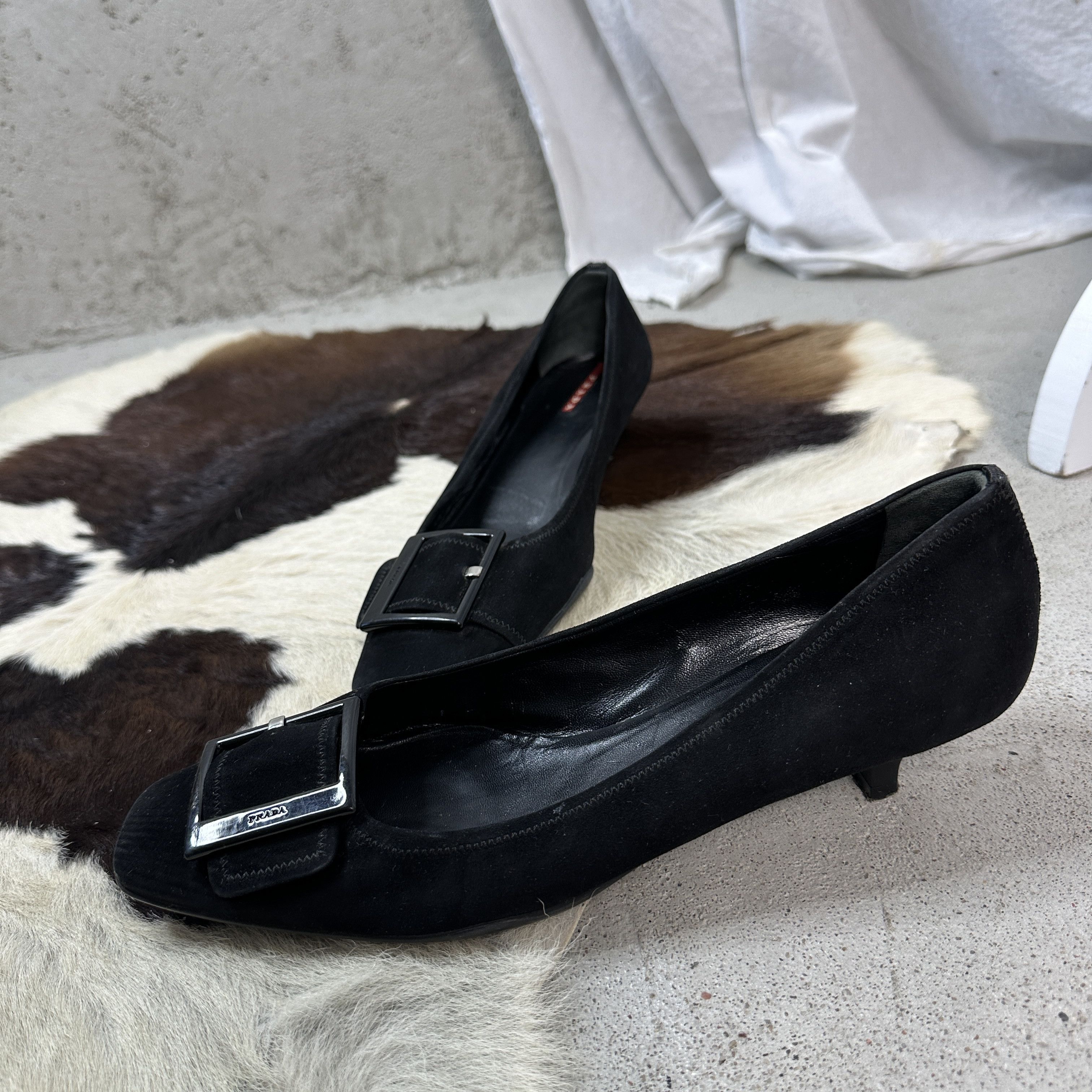 Prada × Vintage Vintage Leather Casual Prada Buckled Kitten Heels Size US 7.5 / IT 37.5 - 2 Thumbnail