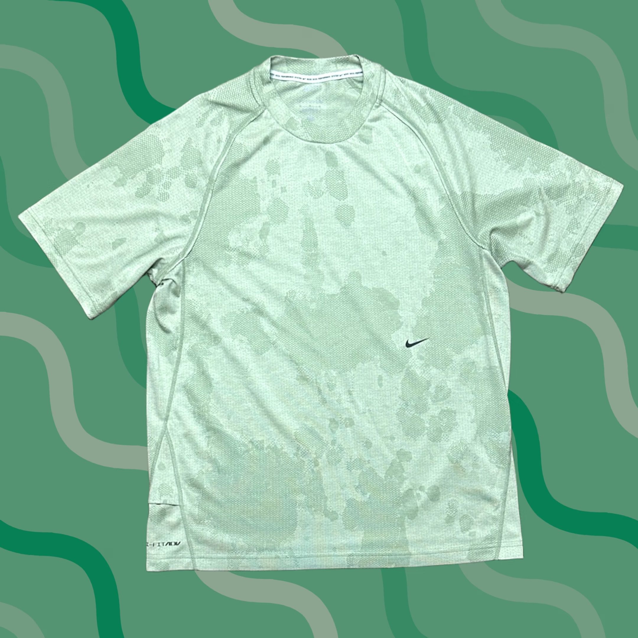 Nike Nike ADV A.P.S. Engineered Shirt Athletic Top Green Size M DX6954-371 Size US M / EU 48-50 / 2 - 1 Thumbnail