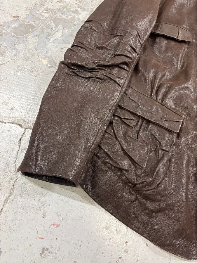 Marithe + Francois Girbaud AW2002 Marithé + François Girbaud Pleats Brown Leather Avant-Garde Blazer Jacket Size 44R - 8 Thumbnail
