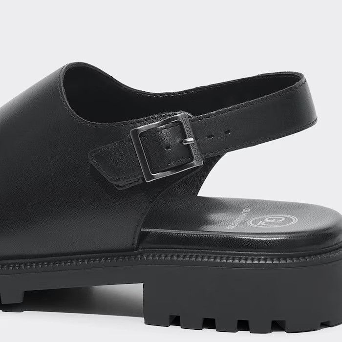 Undercover × GU Leather Clog Sandals