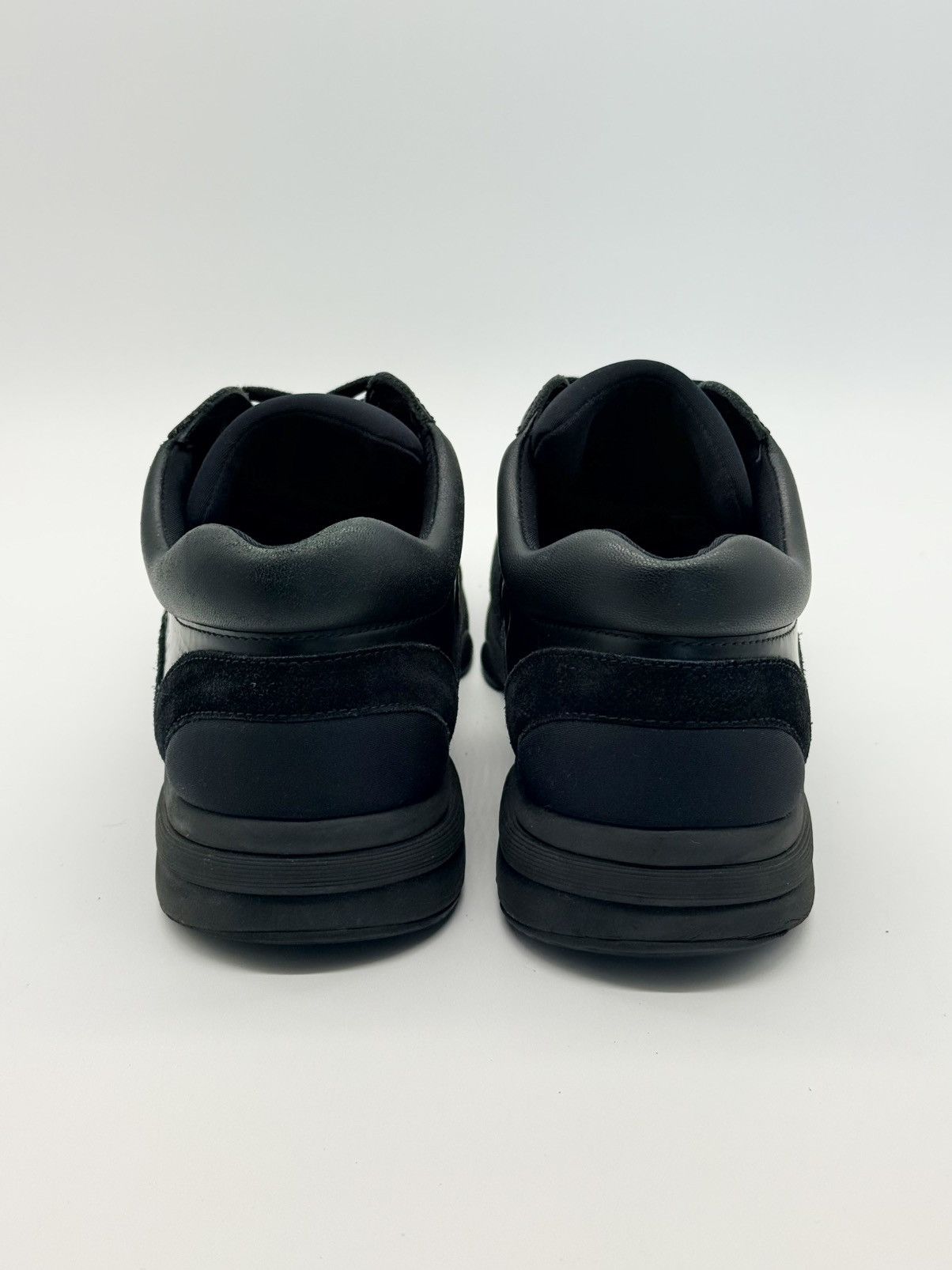 Chanel Size 10 - CHANEL CC Logo Low Black Size US 10 / EU 43 - 5 Thumbnail