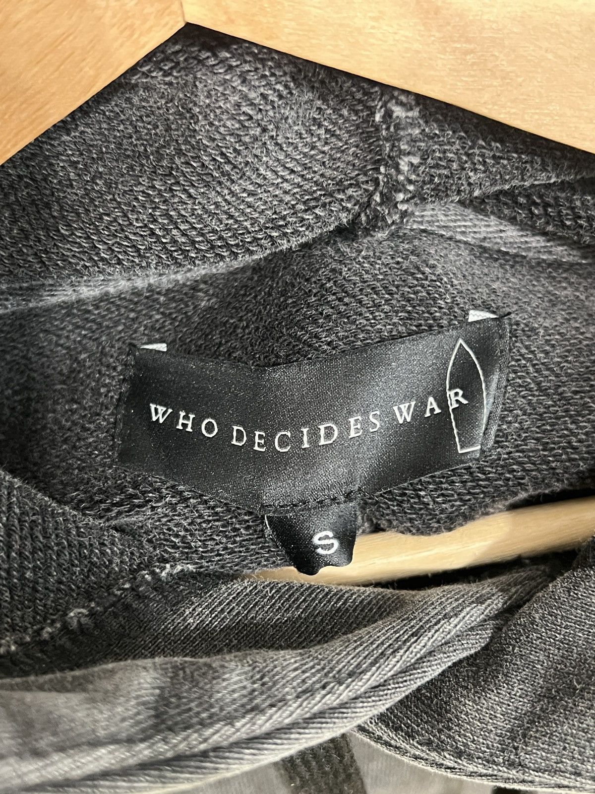 Who Decides War Who Decides War Anvil Hoodie Size US S / EU 44-46 / 1 - 4 Thumbnail