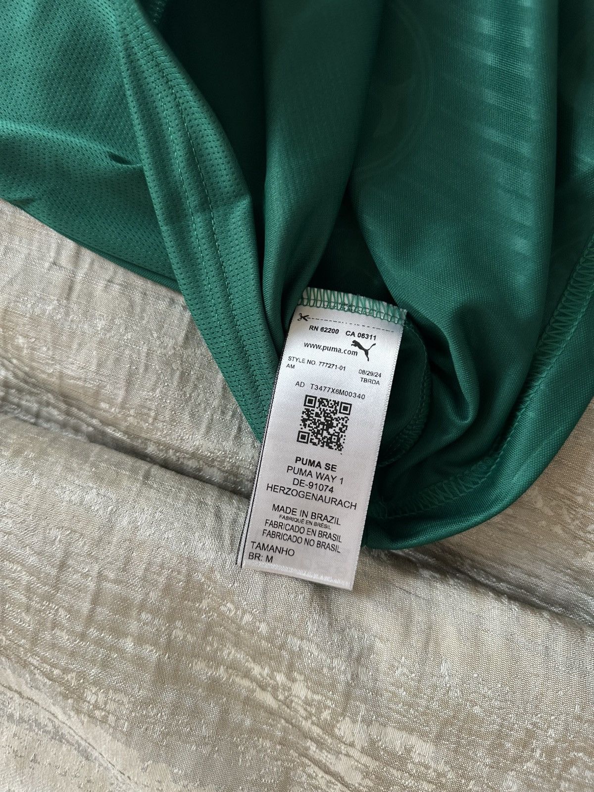 Puma Palmeiras Football team jersey Size US L / EU 52-54 / 3 - 8 Thumbnail