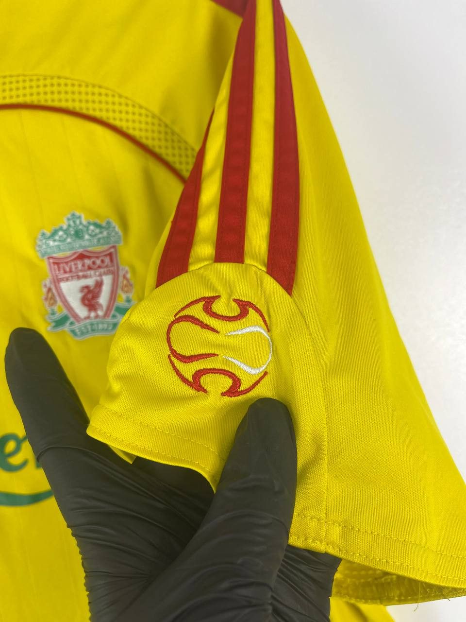 Adidas Liverpool 2006 Away Shirt Adidas 053302 Carlsberg Size S Size US S / EU 44-46 / 1 - 4 Thumbnail