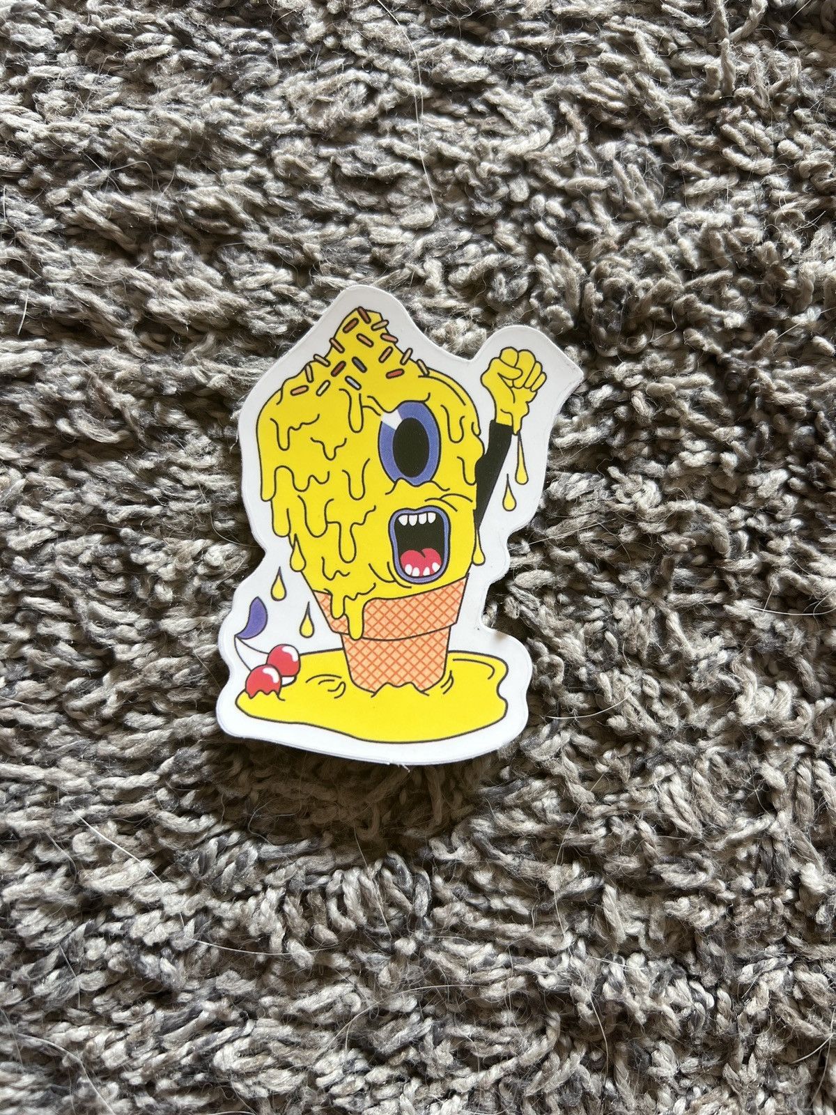 Hypebeast × Vintage Angry Melting Ice Cream Cone Sticker Size ONE SIZE - 1 Thumbnail